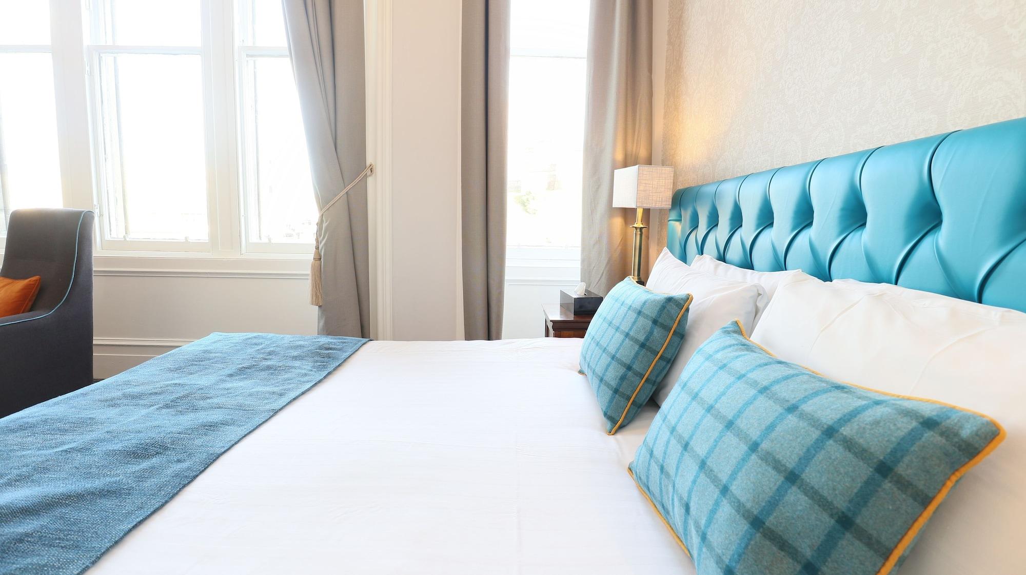Columba Hotel Inverness By Compass Hospitality Екстериор снимка
