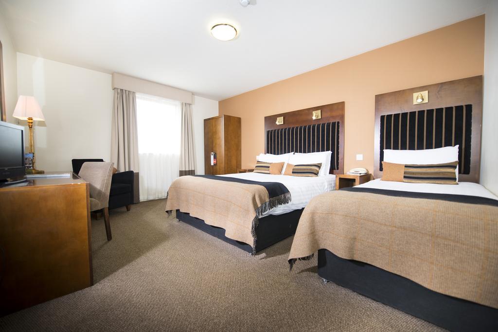 Columba Hotel Inverness By Compass Hospitality Стая снимка